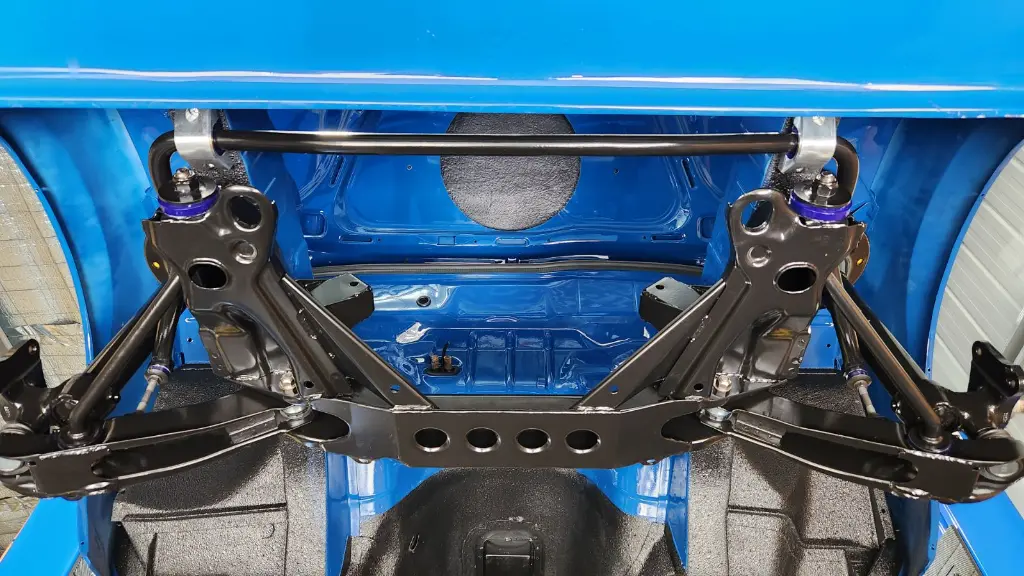 Lowe-Fabrications-Sway-Bar-Shackles-5.webp